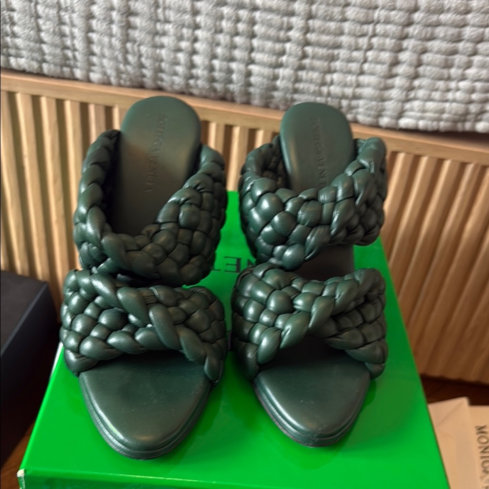 Women's Green Braided Sandals